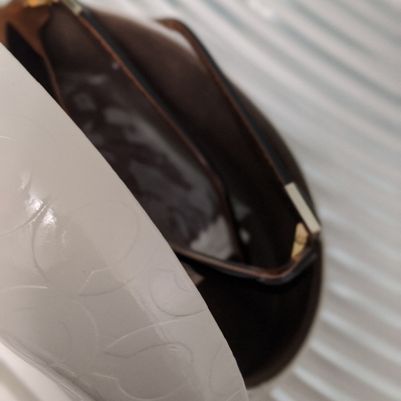 Coach sunglasses w)orig box and cloth - Picture 3 of 8